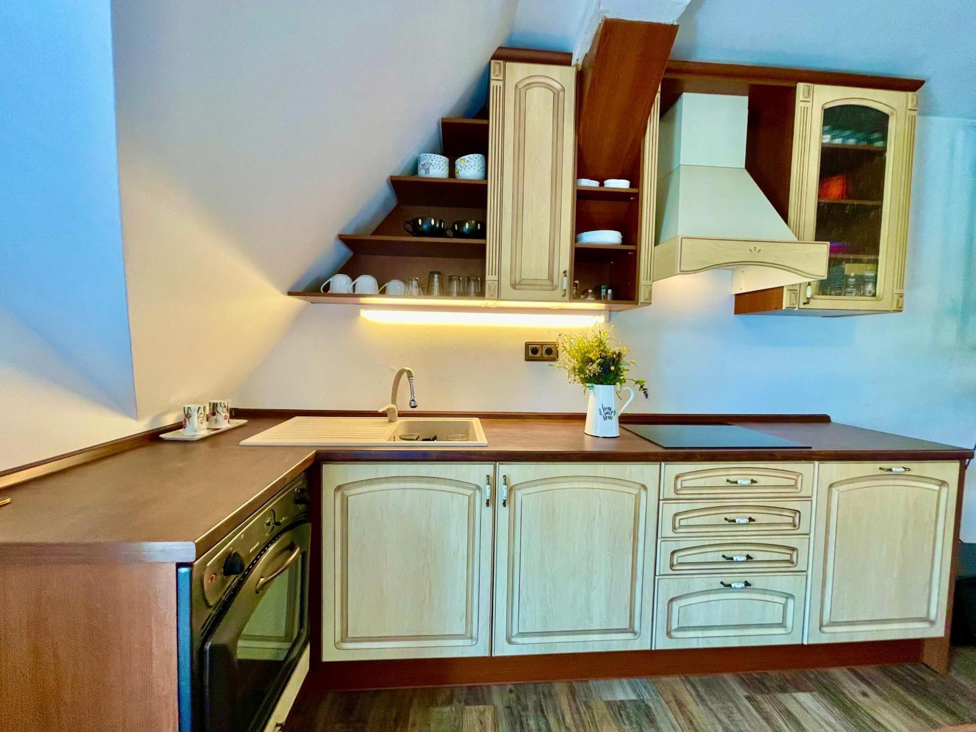Mezonet Tatry Apartment ชตวอลา ภายนอก รูปภาพ